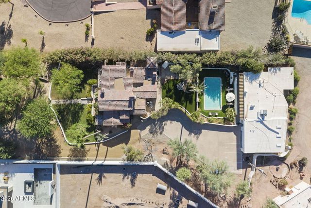 5710 E CAMELBACK Road, Phoenix, AZ 85018