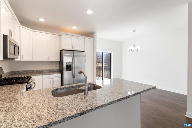 152 JUNCTION LN, Charlottesville, VA 22902