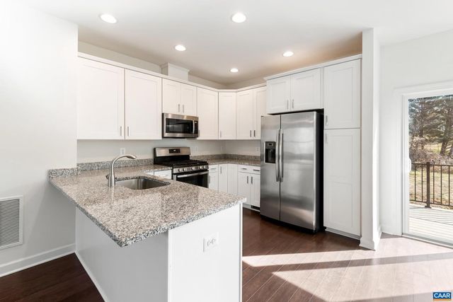 152 JUNCTION LN, Charlottesville, VA 22902