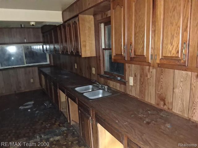 20200 Greeley Street, Detroit, MI 48203