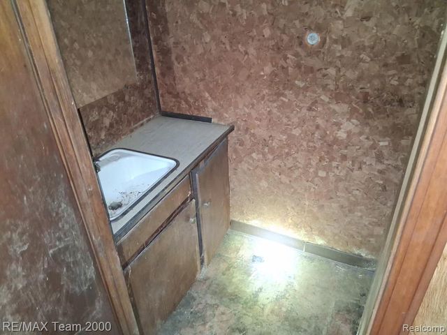 20200 Greeley Street, Detroit, MI 48203