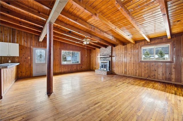 504 N Little Victoria Road, Woodstock, GA 30189