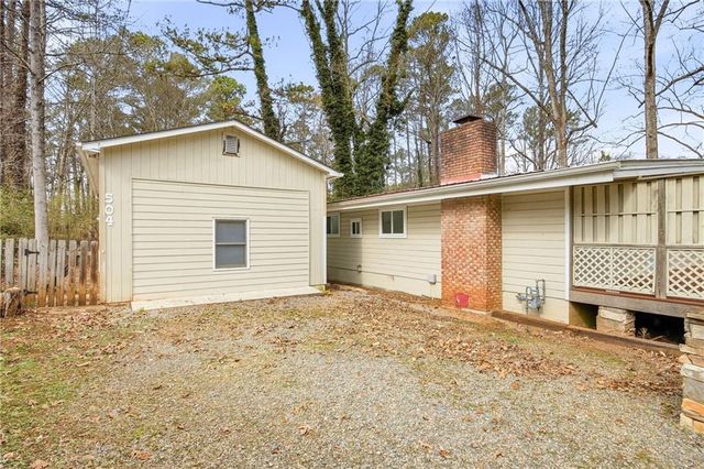 504 N Little Victoria Road, Woodstock, GA 30189