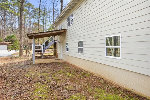 504 N Little Victoria Road, Woodstock, GA 30189