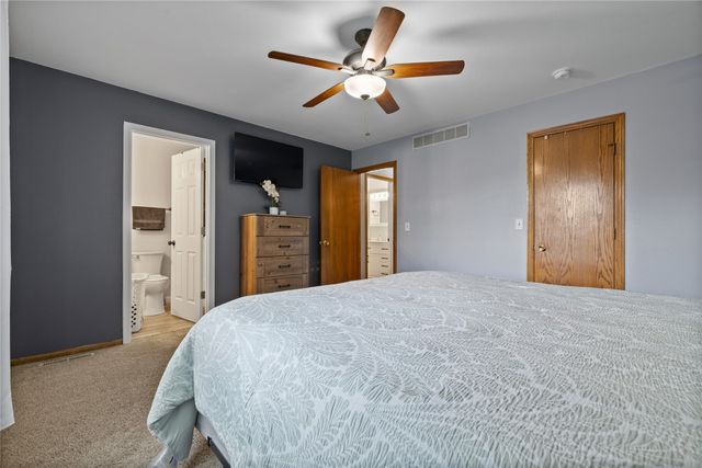 711 SE Dolan Drive, Grimes, IA 50111