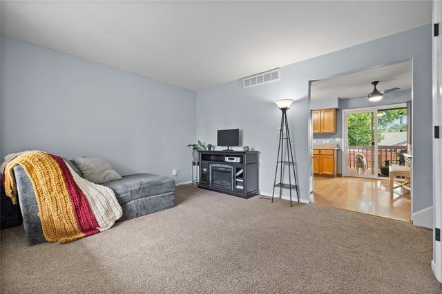 711 SE Dolan Drive, Grimes, IA 50111