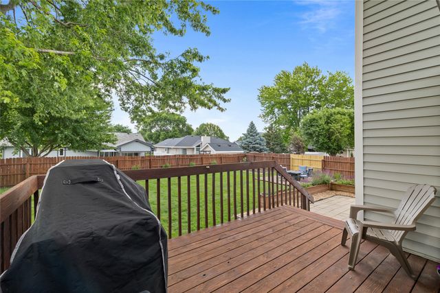 711 SE Dolan Drive, Grimes, IA 50111