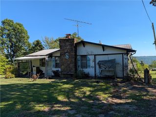 10531 NC 8766, Deer, AR 72628