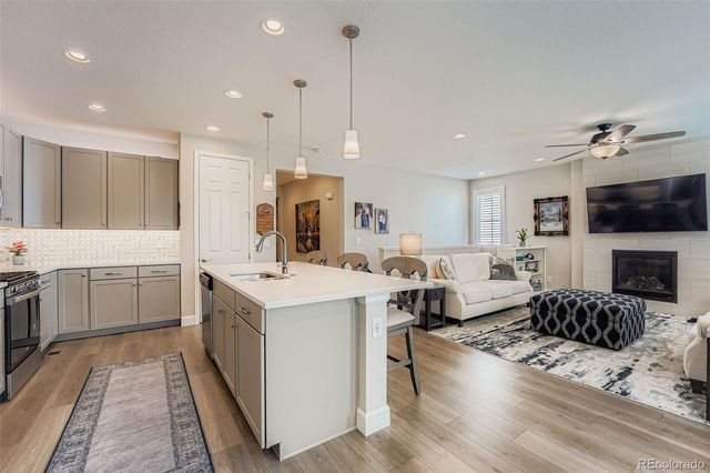 6974 S Shady Grove Court, Aurora, CO 80016