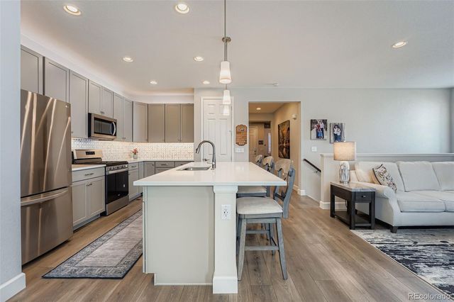 6974 S Shady Grove Court, Aurora, CO 80016