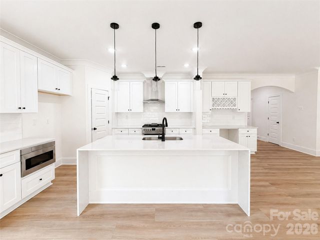 1220 N Sharon Amity Road, Charlotte, NC 28211