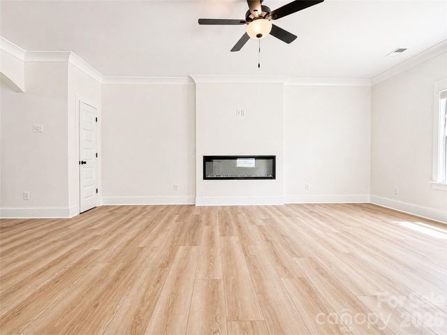 1220 N Sharon Amity Road, Charlotte, NC 28211