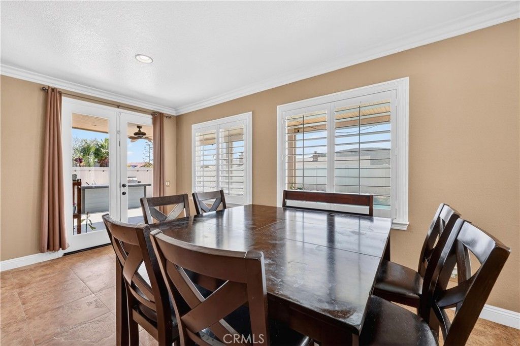 Image 23 of property listing at 27708 Carlton Oaks Street, Murrieta, CA 92562