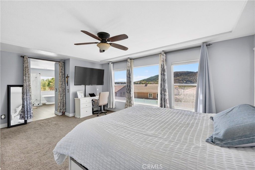 Image 33 of property listing at 27708 Carlton Oaks Street, Murrieta, CA 92562