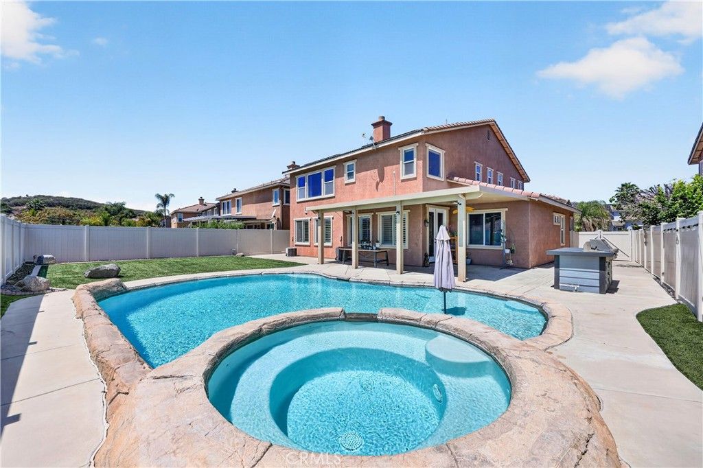 Image 49 of property listing at 27708 Carlton Oaks Street, Murrieta, CA 92562