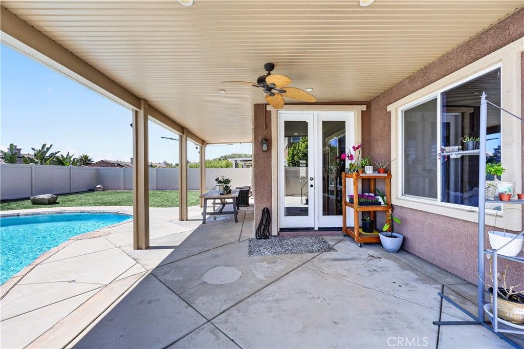 Image 53 of property listing at 27708 Carlton Oaks Street, Murrieta, CA 92562