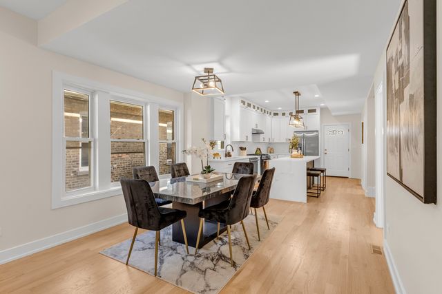 5029 W Windsor Avenue, Chicago, IL 60630