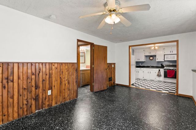 33165 Heather Street NW, Cambridge, MN 55008
