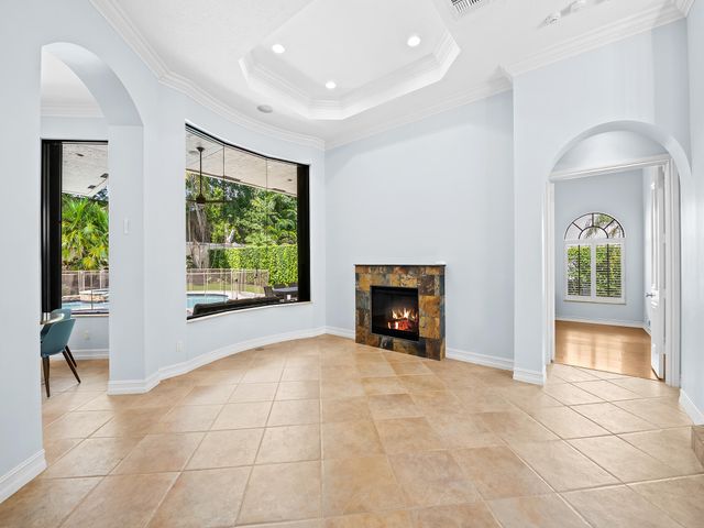10800 Blue Palm Street, Plantation, FL 33324