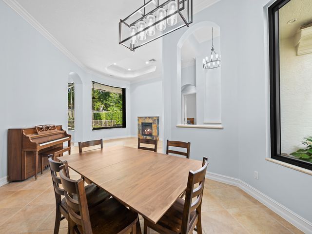 10800 Blue Palm Street, Plantation, FL 33324