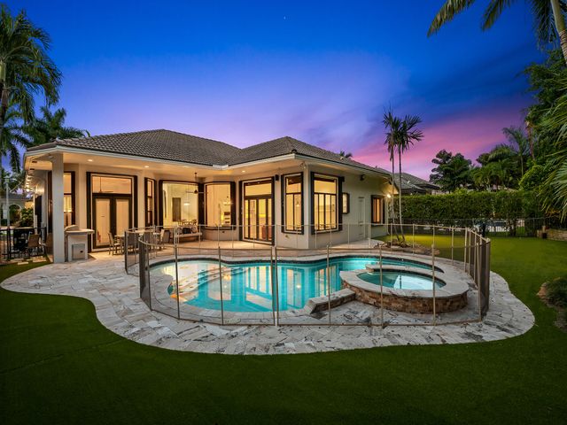 10800 Blue Palm Street, Plantation, FL 33324