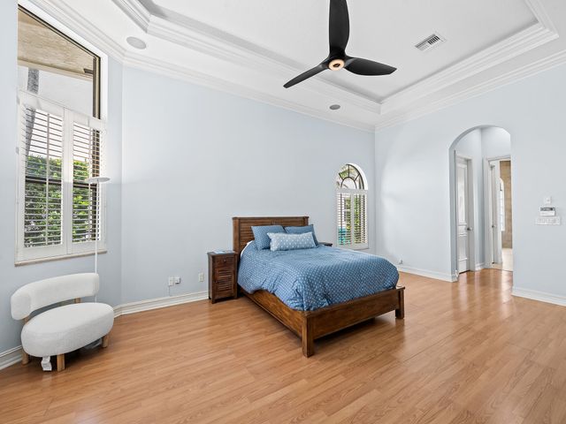 10800 Blue Palm Street, Plantation, FL 33324