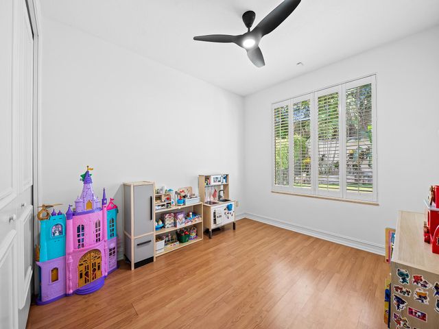 10800 Blue Palm Street, Plantation, FL 33324