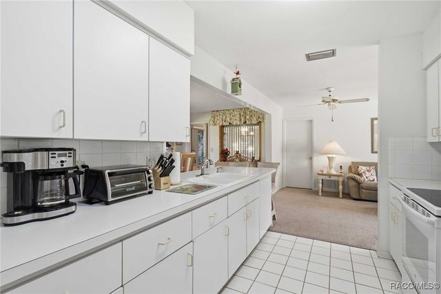 8709 E Sandpiper Drive, Inverness, FL 34450