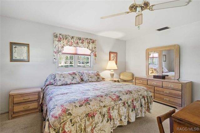 8709 E Sandpiper Drive, Inverness, FL 34450