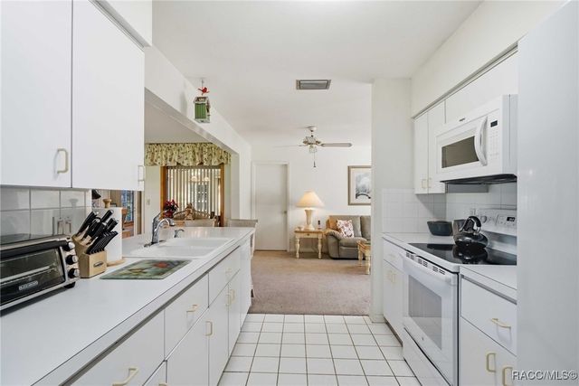 8709 E Sandpiper Drive, Inverness, FL 34450