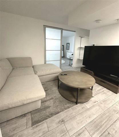 2301 Collins Ave 321, Miami Beach, FL 33139