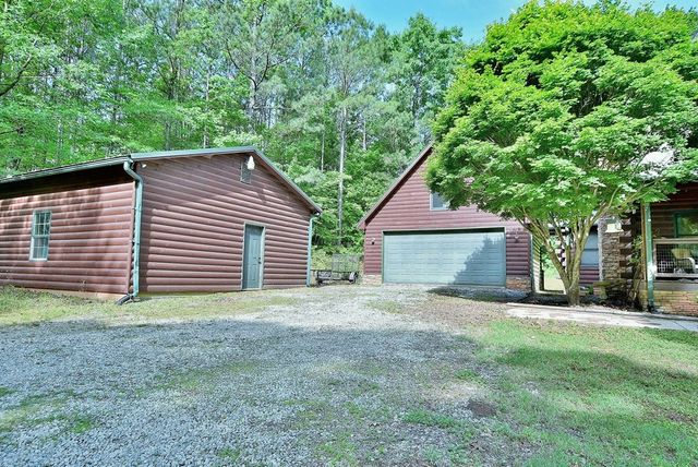149 Savior Lane, Hamilton, GA 31811