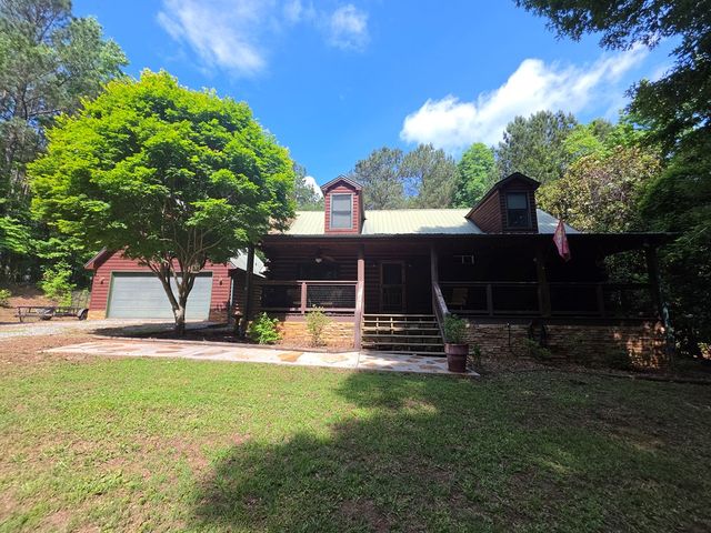 149 Savior Lane, Hamilton, GA 31811