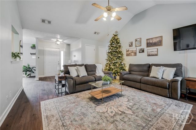 204 Redan Drive, Savannah, GA 31410