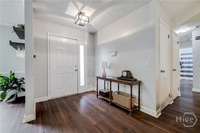 204 Redan Drive, Savannah, GA 31410