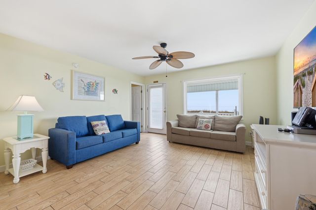 4012 N Ocean Blvd., North Myrtle Beach, SC 29582