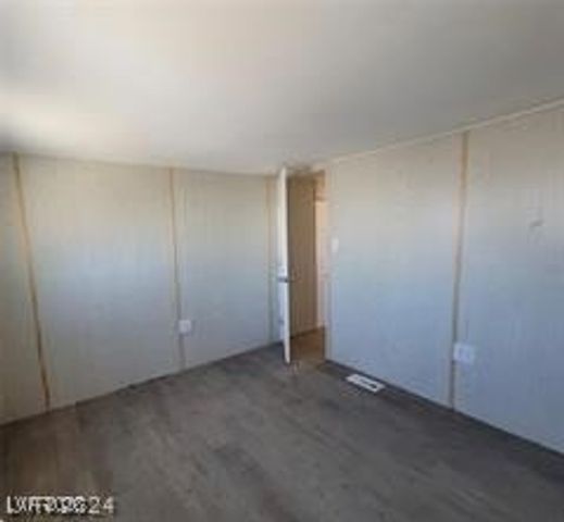 2884 Green Tree Avenue, Las Vegas, NV 89142