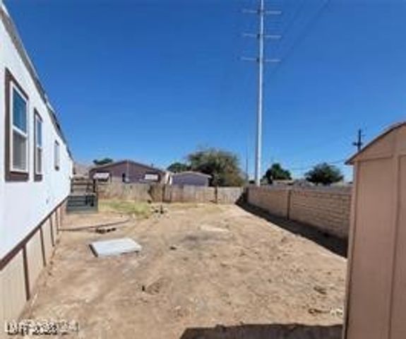 2884 Green Tree Avenue, Las Vegas, NV 89142