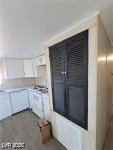 2884 Green Tree Avenue, Las Vegas, NV 89142