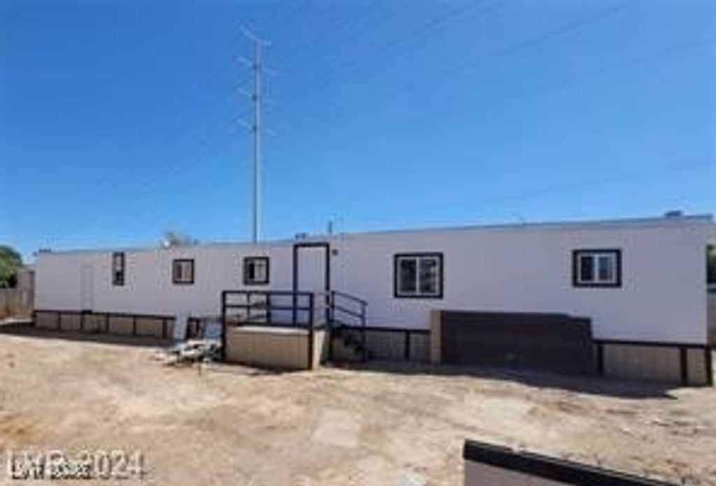 2884 Green Tree Avenue, Las Vegas, NV 89142