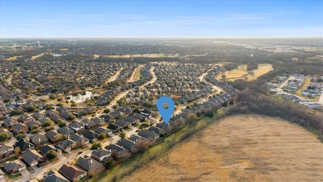 332 Highland Ridge Drive, Wylie, TX 75098