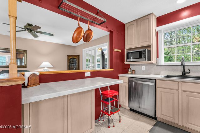 21 Mariner Place, Brick, NJ 08723