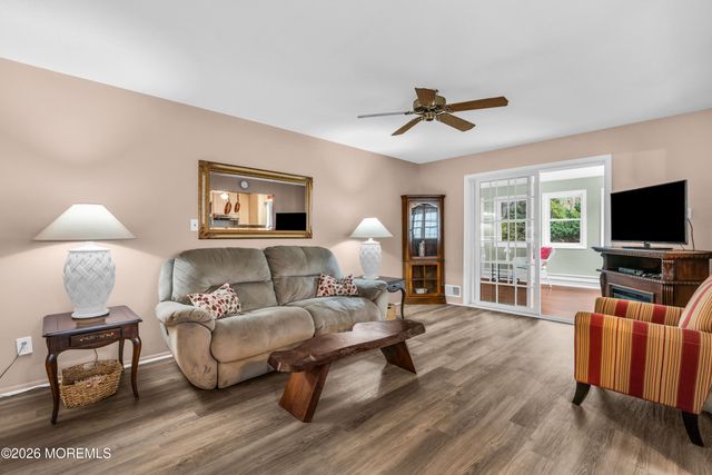 21 Mariner Place, Brick, NJ 08723