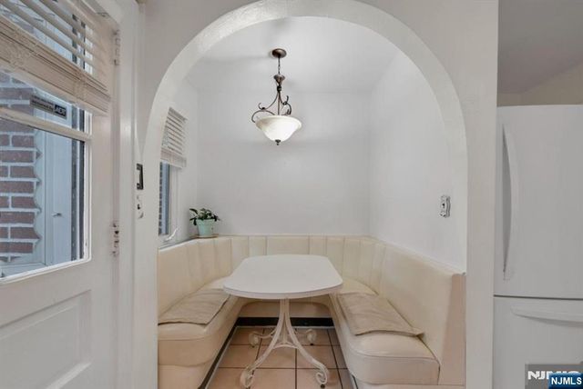 497 Oakdene Avenue, Ridgefield, NJ 07657