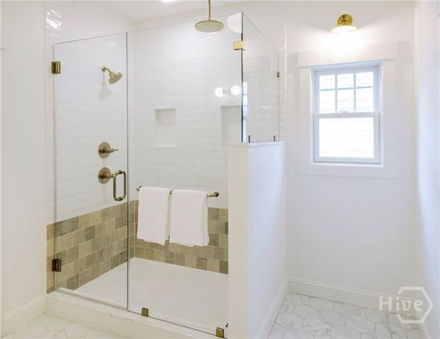 534 E 32nd Street, Savannah, GA 31401