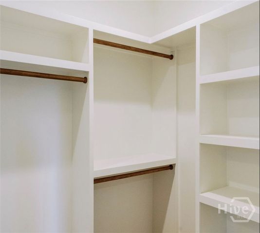 534 E 32nd Street, Savannah, GA 31401