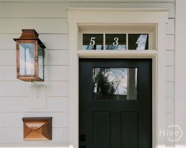 534 E 32nd Street, Savannah, GA 31401