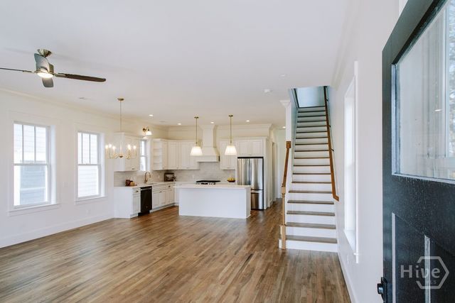 534 E 32nd Street, Savannah, GA 31401