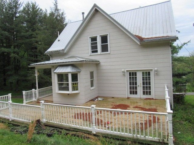 319 Miller Lane, East Huntingdon, PA 15679