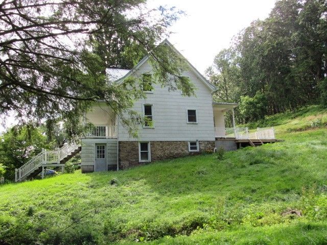 319 Miller Lane, East Huntingdon, PA 15679
